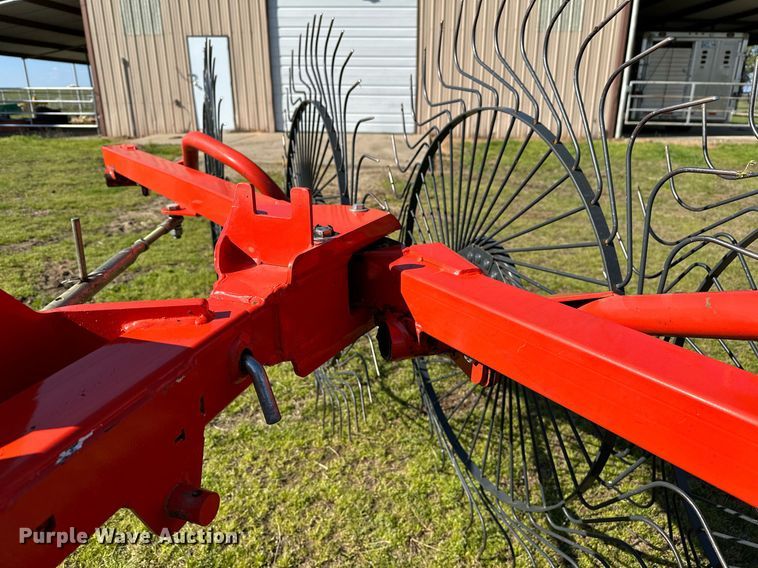 image for item LR9606 Kuhn SpeedRake SR112  hay rake