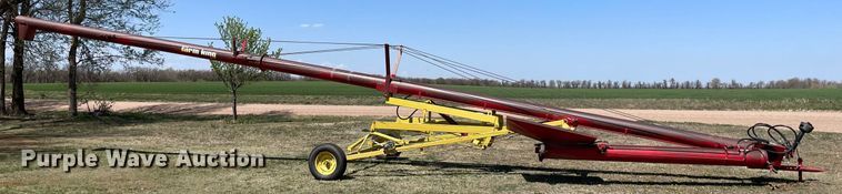 image for item LT9605 Farm King  auger