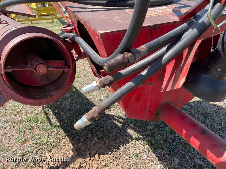 image for item LT9605 Farm King  auger