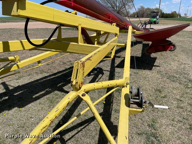 image for item LT9605 Farm King  auger