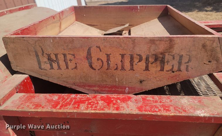 image for item LV9467 A.T. Ferrell & Co. The Clipper  grain cleaner