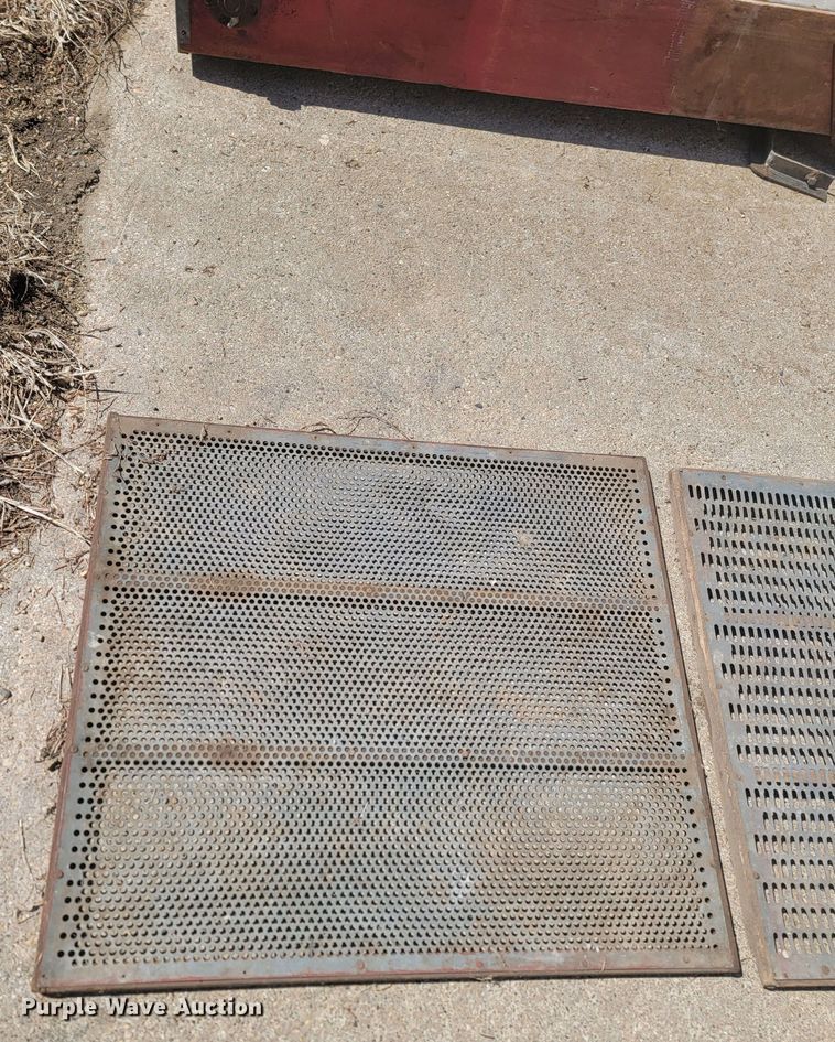 image for item LV9467 A.T. Ferrell & Co. The Clipper  grain cleaner