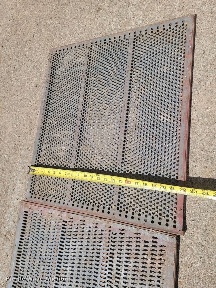 image for item LV9467 A.T. Ferrell & Co. The Clipper  grain cleaner