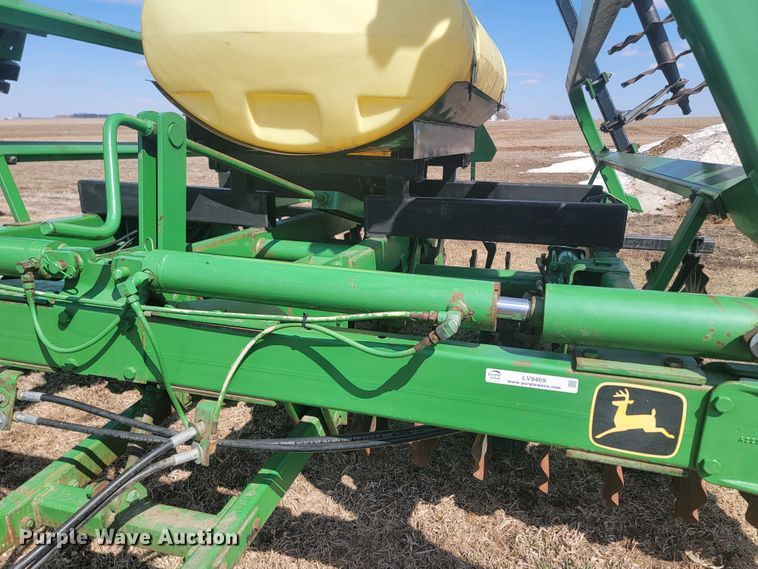 image for item LV9469 John Deere  disk