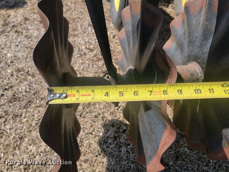 image for item LV9469 John Deere  disk