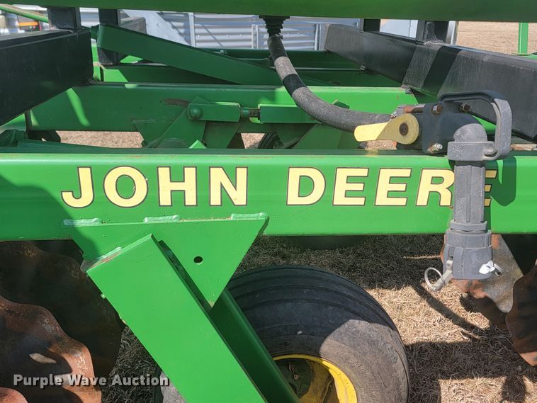 image for item LV9469 John Deere  disk