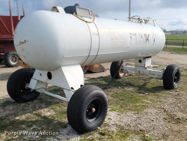 image for item MB9884 1976 Trinity  NH3 tank