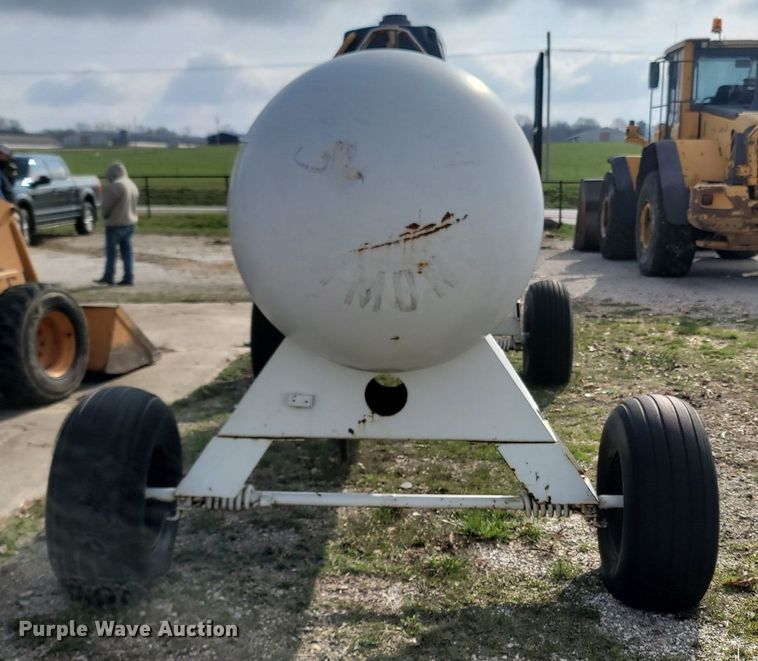 image for item MB9884 1976 Trinity  NH3 tank