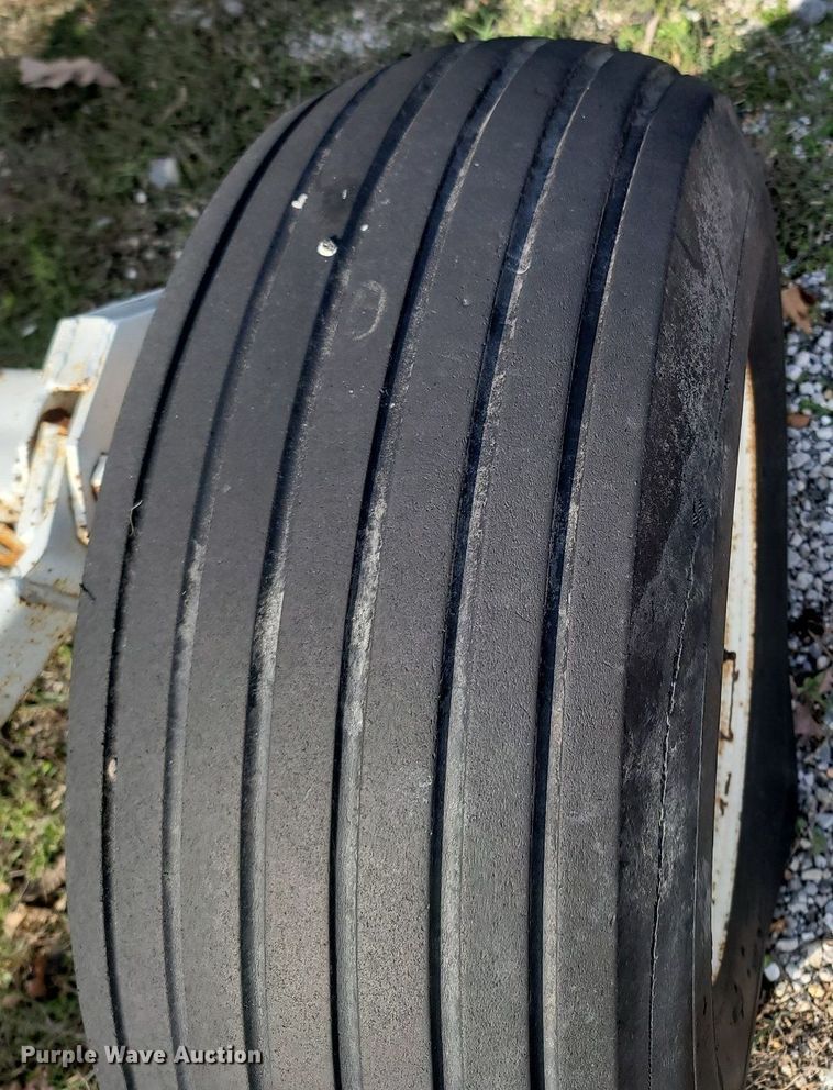 image for item MB9884 1976 Trinity  NH3 tank