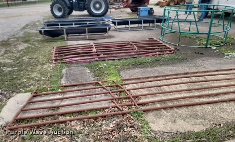 image for item MB9885 Livestock equipment