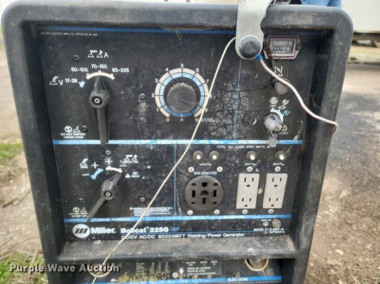 image for item MB9885 Livestock equipment