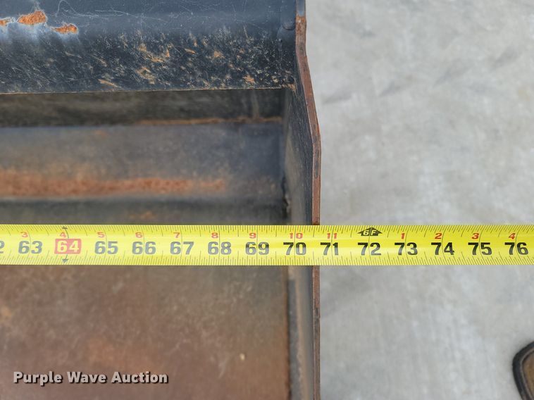 image for item MB9891 2015 Massey Ferguson 4610M  MFWD tractor