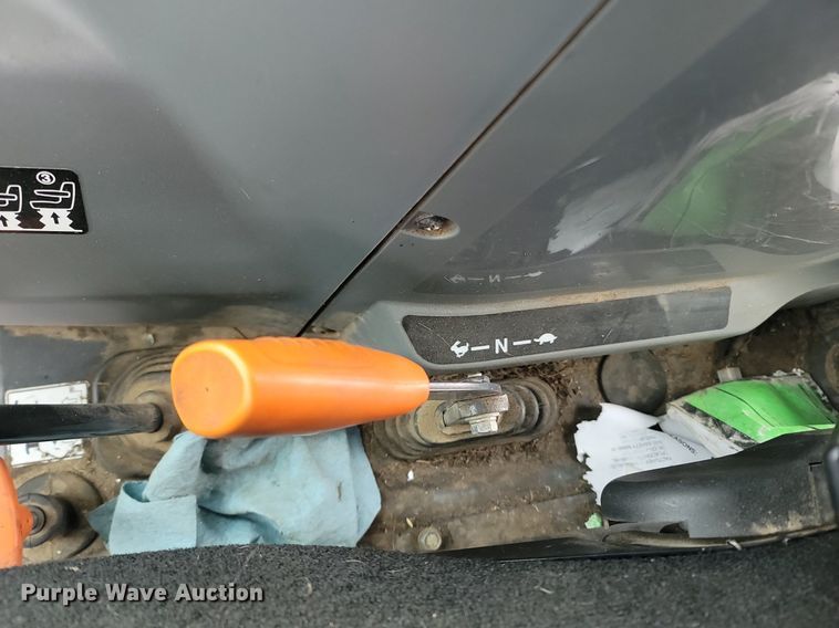 image for item MB9891 2015 Massey Ferguson 4610M  MFWD tractor