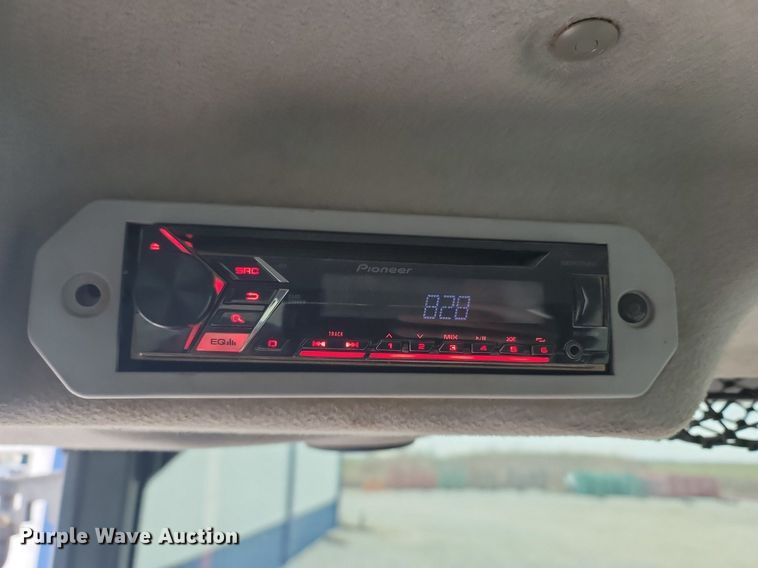 image for item MB9891 2015 Massey Ferguson 4610M  MFWD tractor