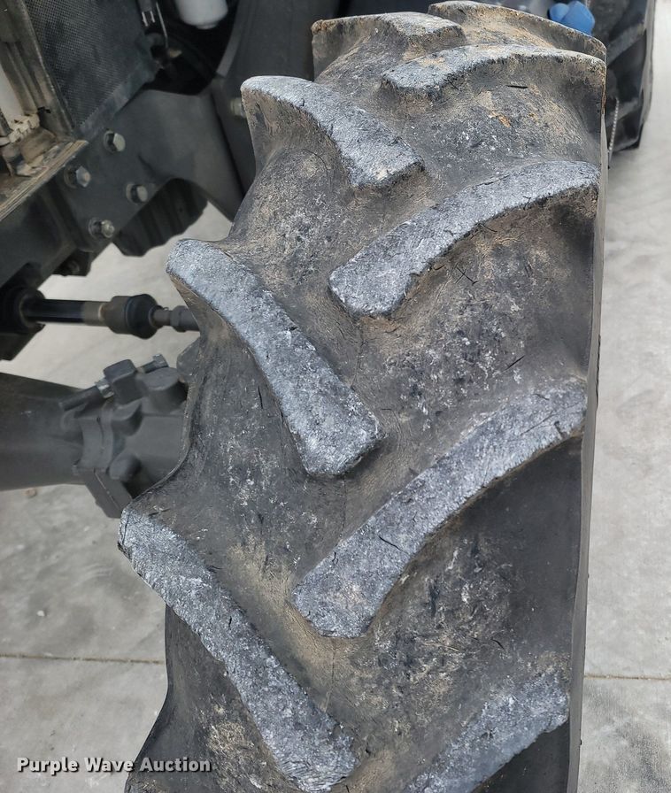 image for item MB9891 2015 Massey Ferguson 4610M  MFWD tractor