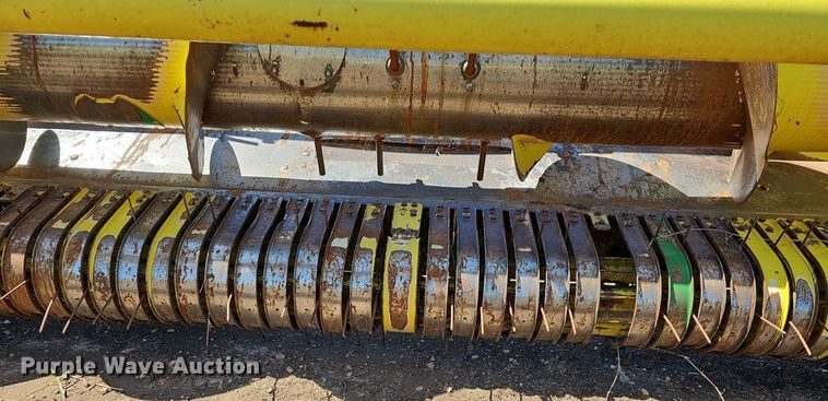 image for item MB9965 John Deere 640B  pickup head