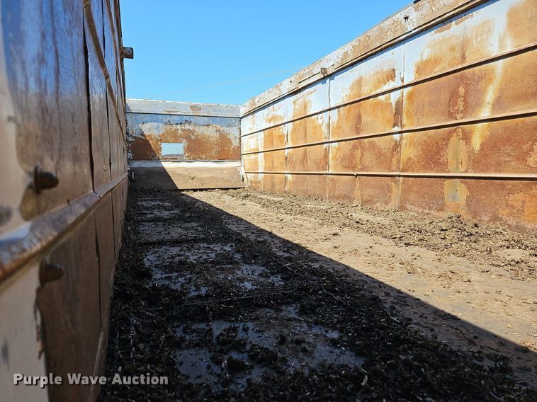 image for item MB9967 Silage bed