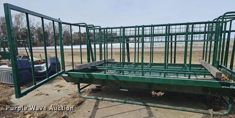 image for item MC9674 2019 Diller HFS-8812HSS  livestock feeder