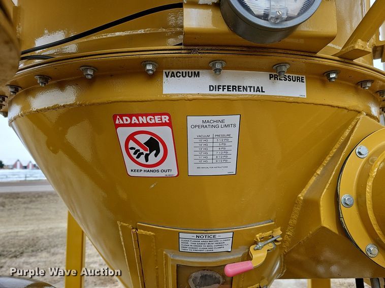 image for item MC9675 VacBoss VB-4066  grain vacuum