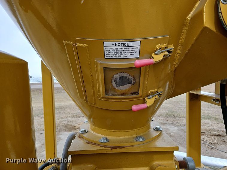 image for item MC9675 VacBoss VB-4066  grain vacuum