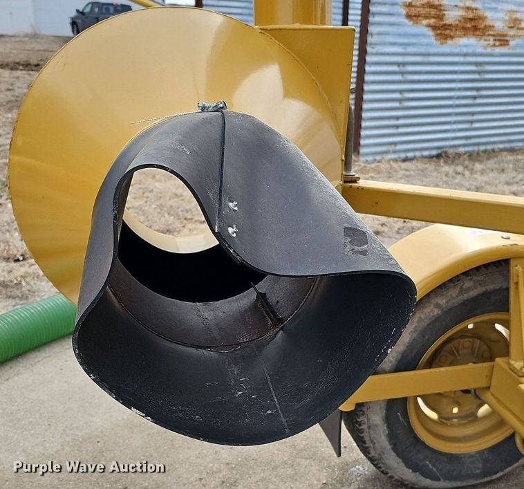 image for item MC9675 VacBoss VB-4066  grain vacuum