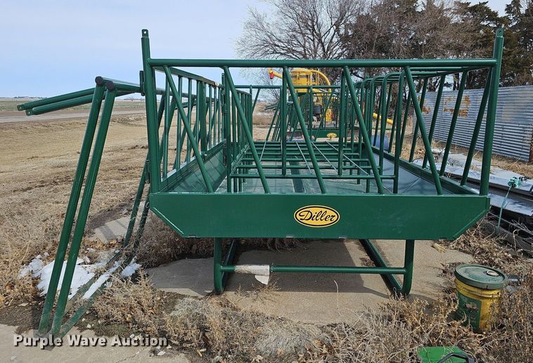 image for item MC9678 2019 Diller HFS-8812CRS  livestock feeder