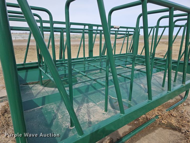 image for item MC9678 2019 Diller HFS-8812CRS  livestock feeder