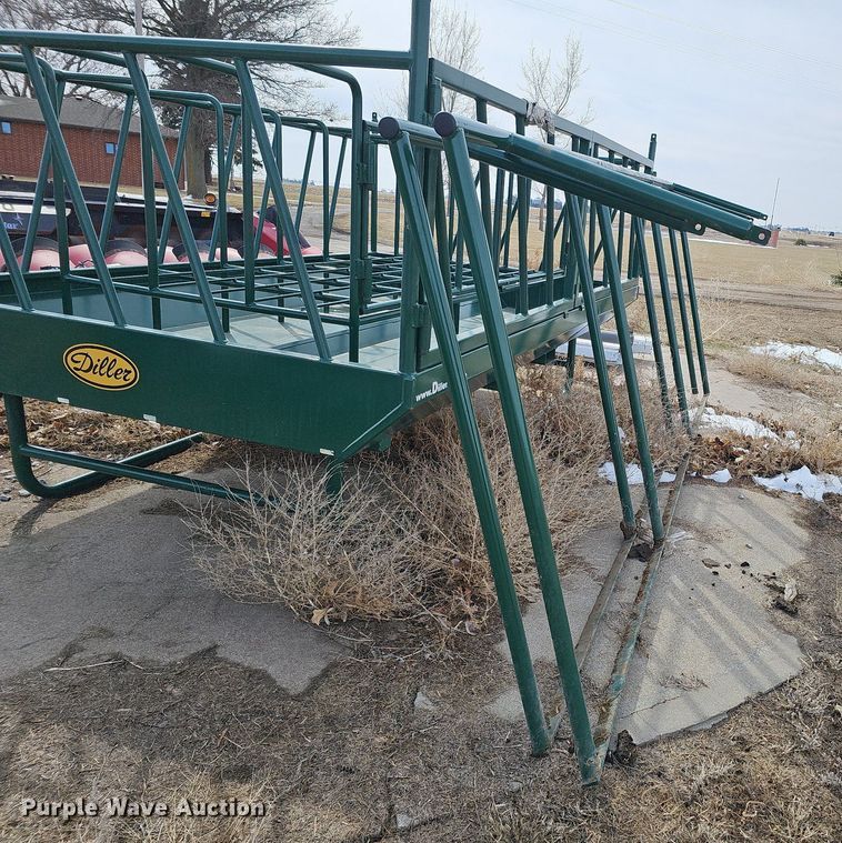 image for item MC9678 2019 Diller HFS-8812CRS  livestock feeder