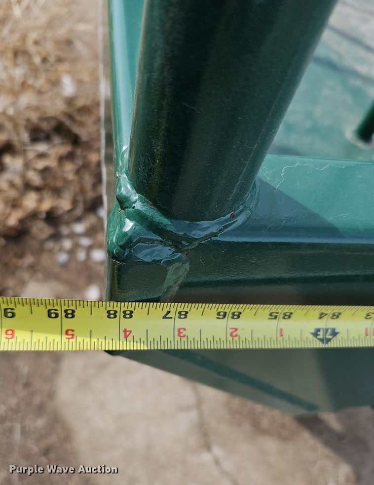 image for item MC9678 2019 Diller HFS-8812CRS  livestock feeder