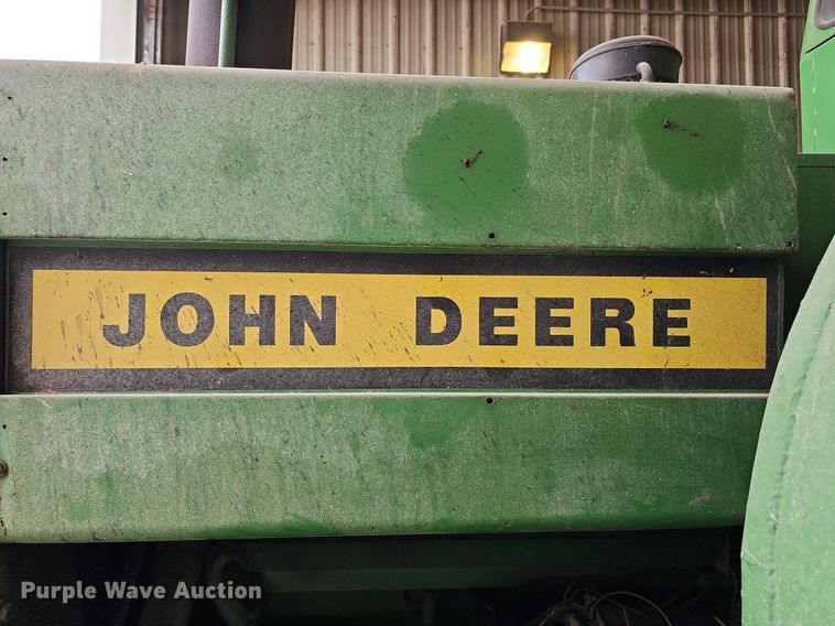 image for item MC9682 1995 John Deere 5400  bunk sweeper