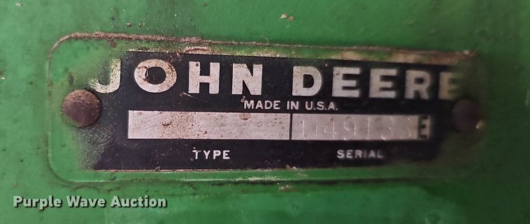 image for item MC9682 1995 John Deere 5400  bunk sweeper