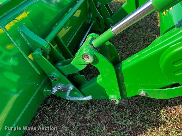 image for item MF9883 John Deere 6135E  MFWD tractor