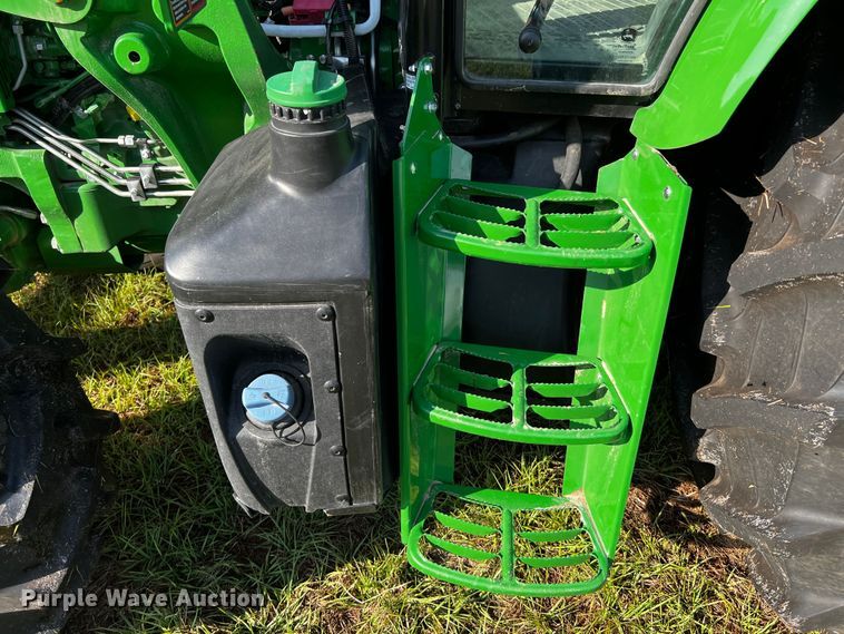 image for item MF9883 John Deere 6135E  MFWD tractor