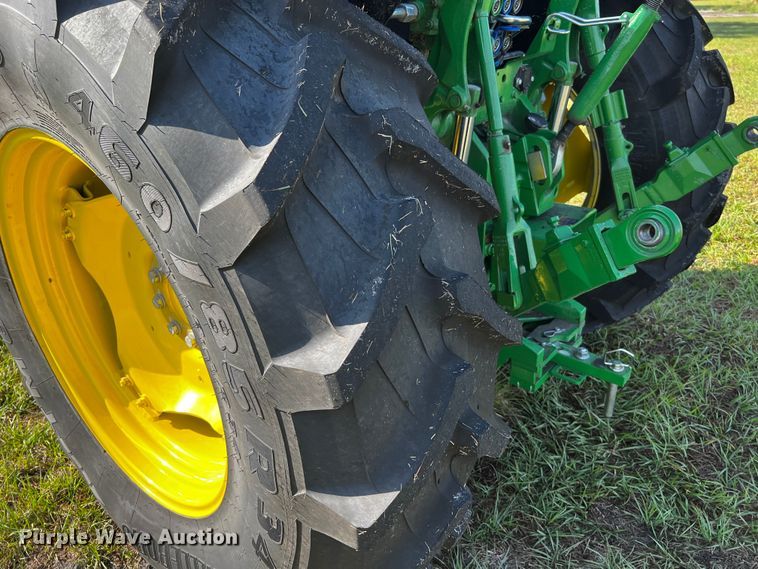 image for item MF9883 John Deere 6135E  MFWD tractor