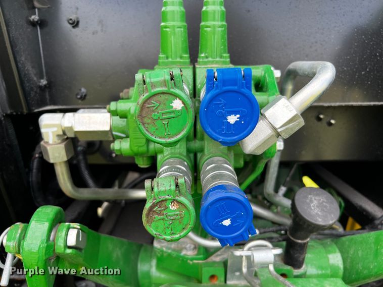 image for item MF9884 John Deere 5100E  MFWD tractor