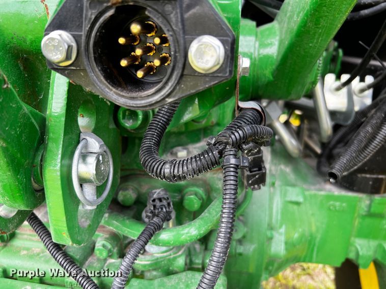 image for item MF9884 John Deere 5100E  MFWD tractor