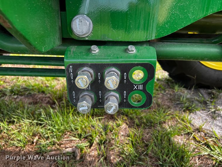 image for item MF9884 John Deere 5100E  MFWD tractor