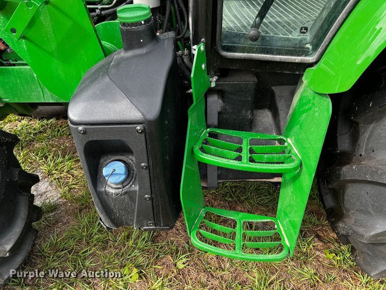 image for item MF9884 John Deere 5100E  MFWD tractor