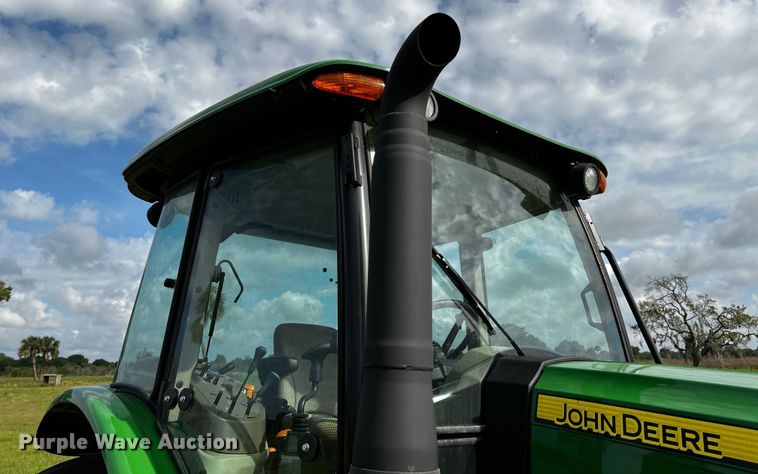 image for item MF9884 John Deere 5100E  MFWD tractor