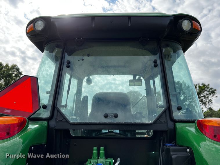 image for item MF9884 John Deere 5100E  MFWD tractor