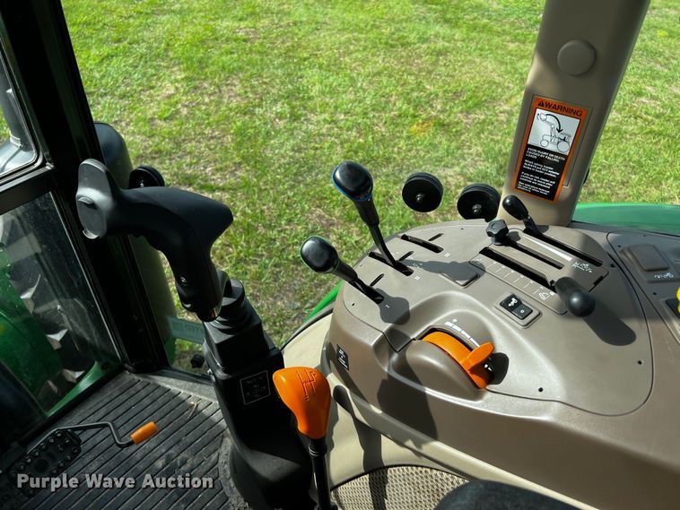 image for item MF9884 John Deere 5100E  MFWD tractor