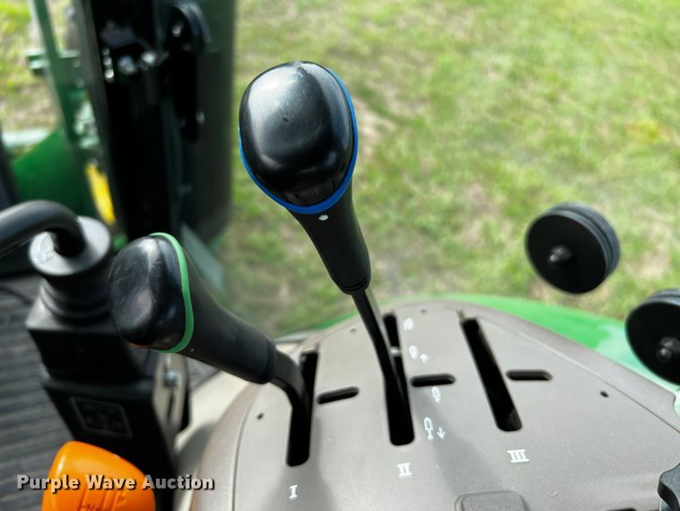 image for item MF9884 John Deere 5100E  MFWD tractor