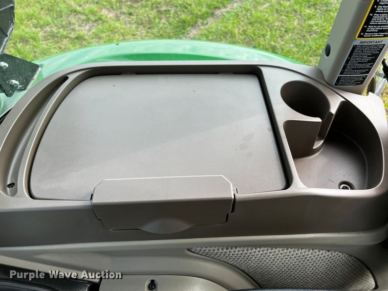 image for item MF9884 John Deere 5100E  MFWD tractor