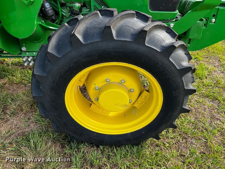 image for item MF9884 John Deere 5100E  MFWD tractor
