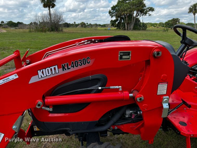 image for item MF9889 Kioti CK2610  MFWD tractor