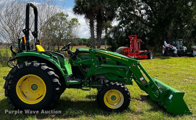 image for item MF9897 John Deere 4066M  MFWD tractor