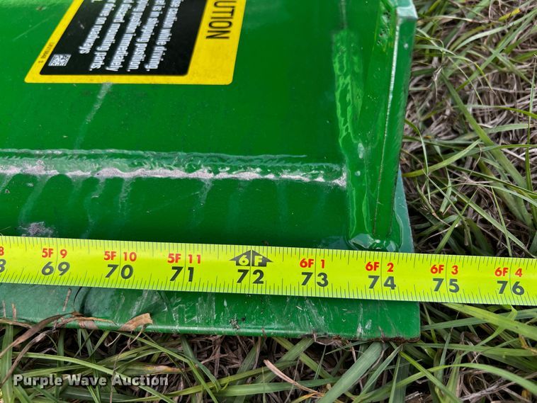 image for item MF9897 John Deere 4066M  MFWD tractor