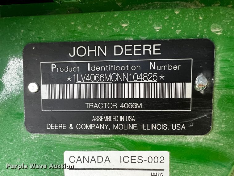 image for item MF9897 John Deere 4066M  MFWD tractor