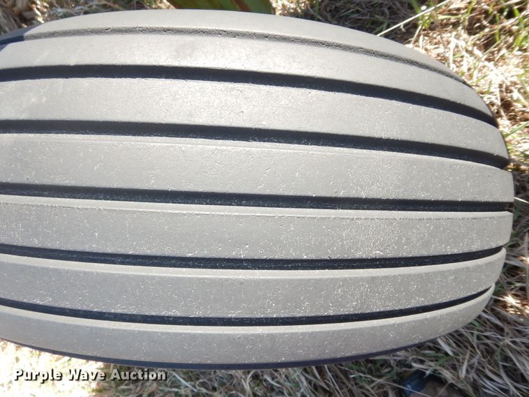 image for item MI9313 John Deere A2700  six bottom plow