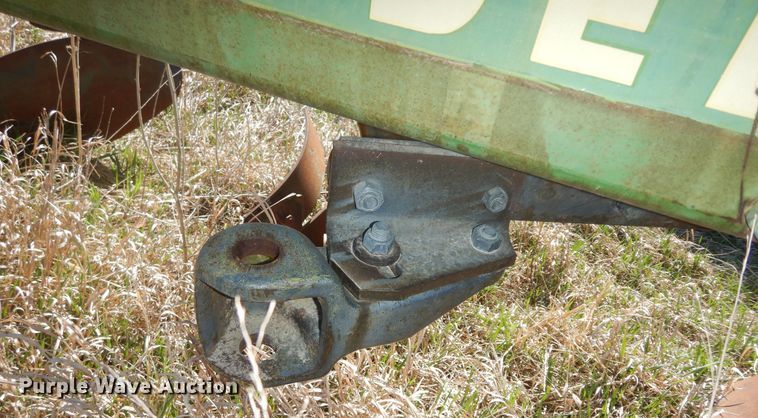 image for item MI9313 John Deere A2700  six bottom plow